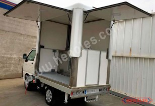 food-truck-piaggio-porter-2